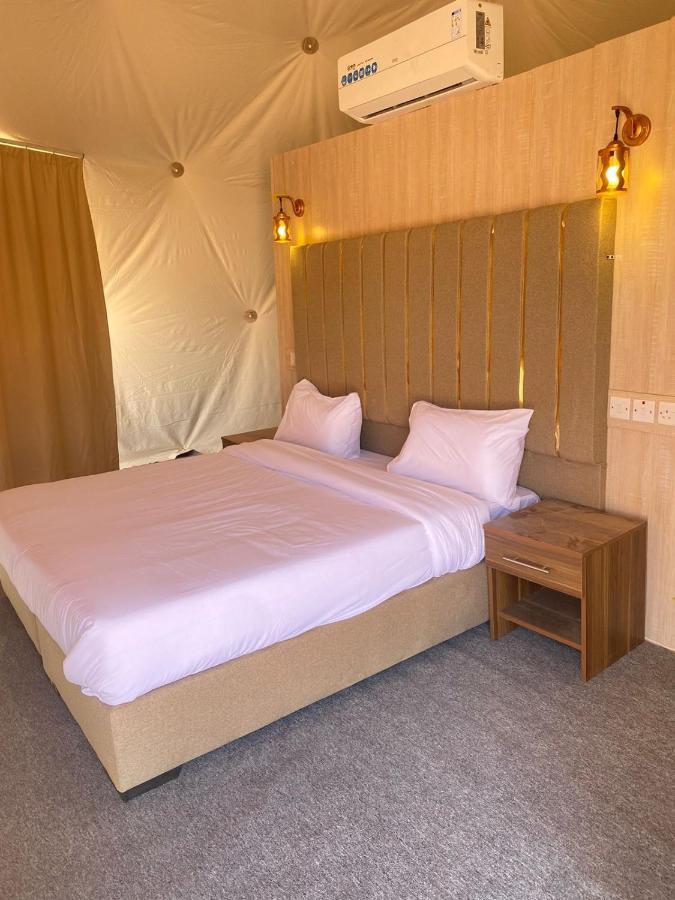 Tamim Luxury Wadi Rum Camp Esterno foto