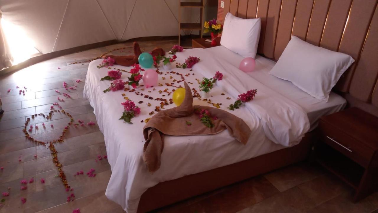 Tamim Luxury Wadi Rum Camp Esterno foto