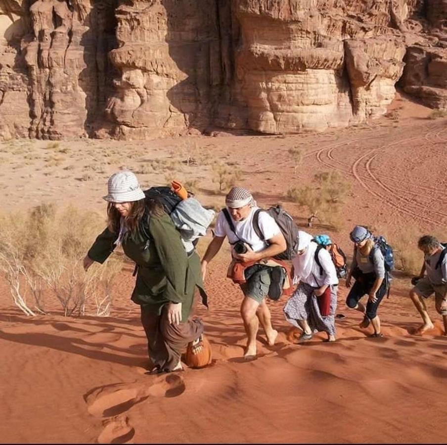 Tamim Luxury Wadi Rum Camp Esterno foto