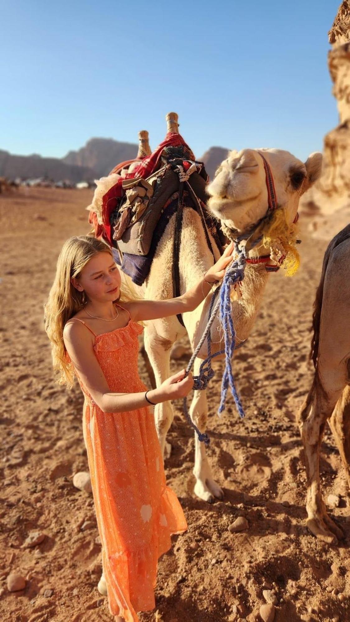 Tamim Luxury Wadi Rum Camp Esterno foto