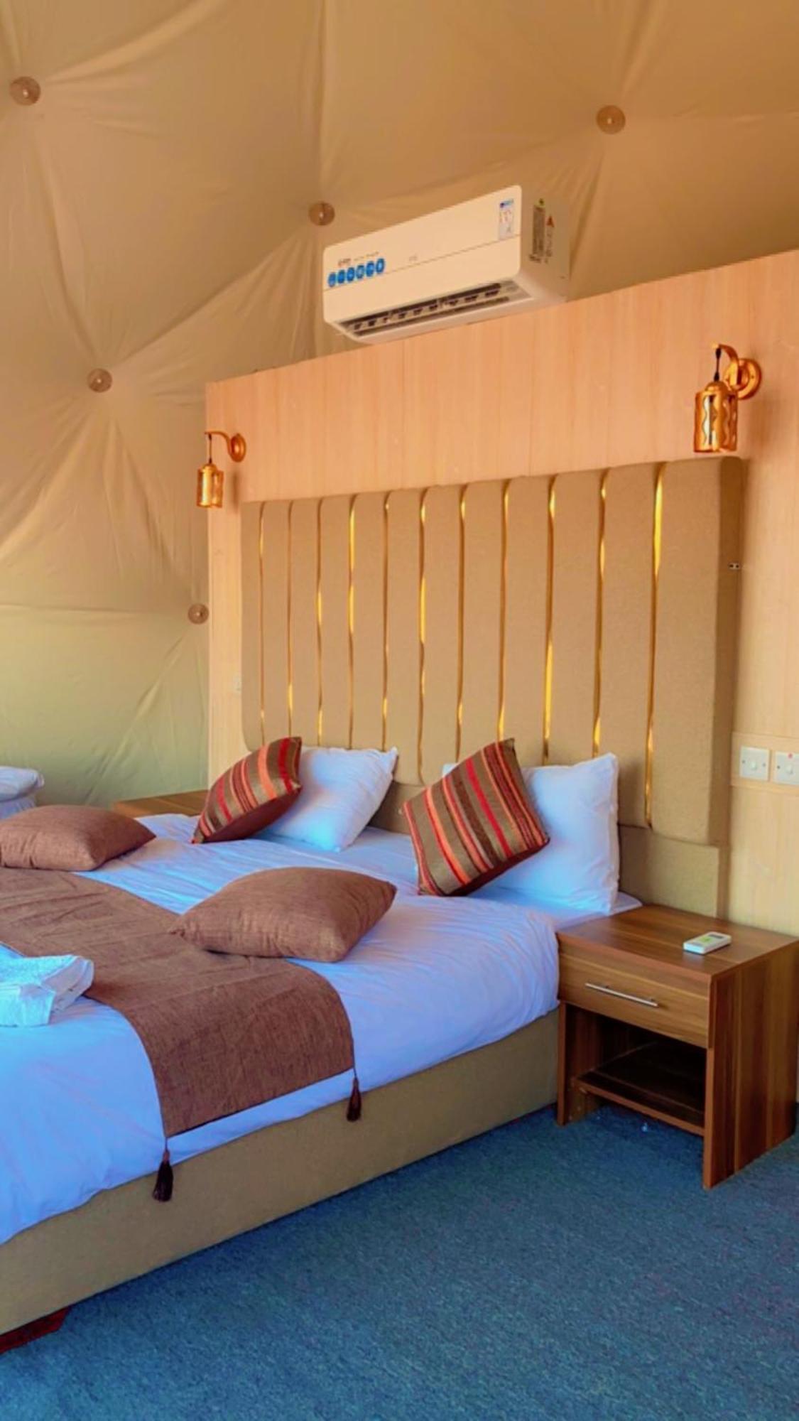 Tamim Luxury Wadi Rum Camp Esterno foto