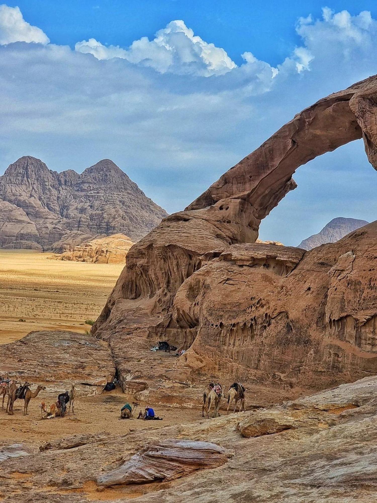 Tamim Luxury Wadi Rum Camp Esterno foto