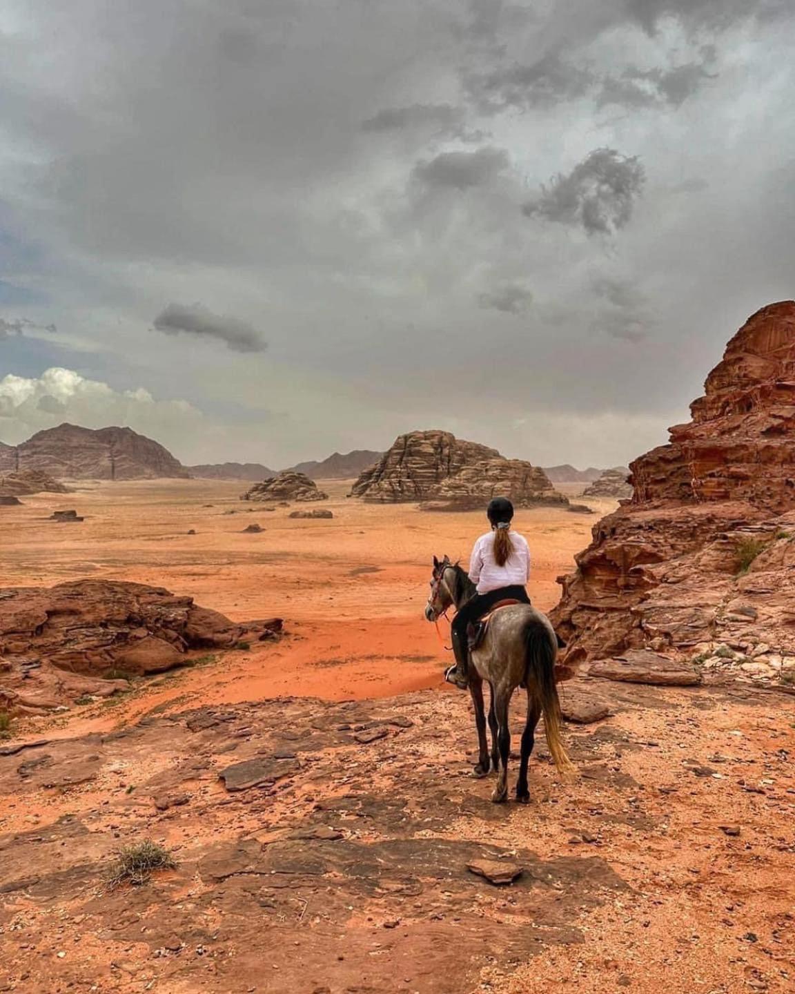 Tamim Luxury Wadi Rum Camp Esterno foto